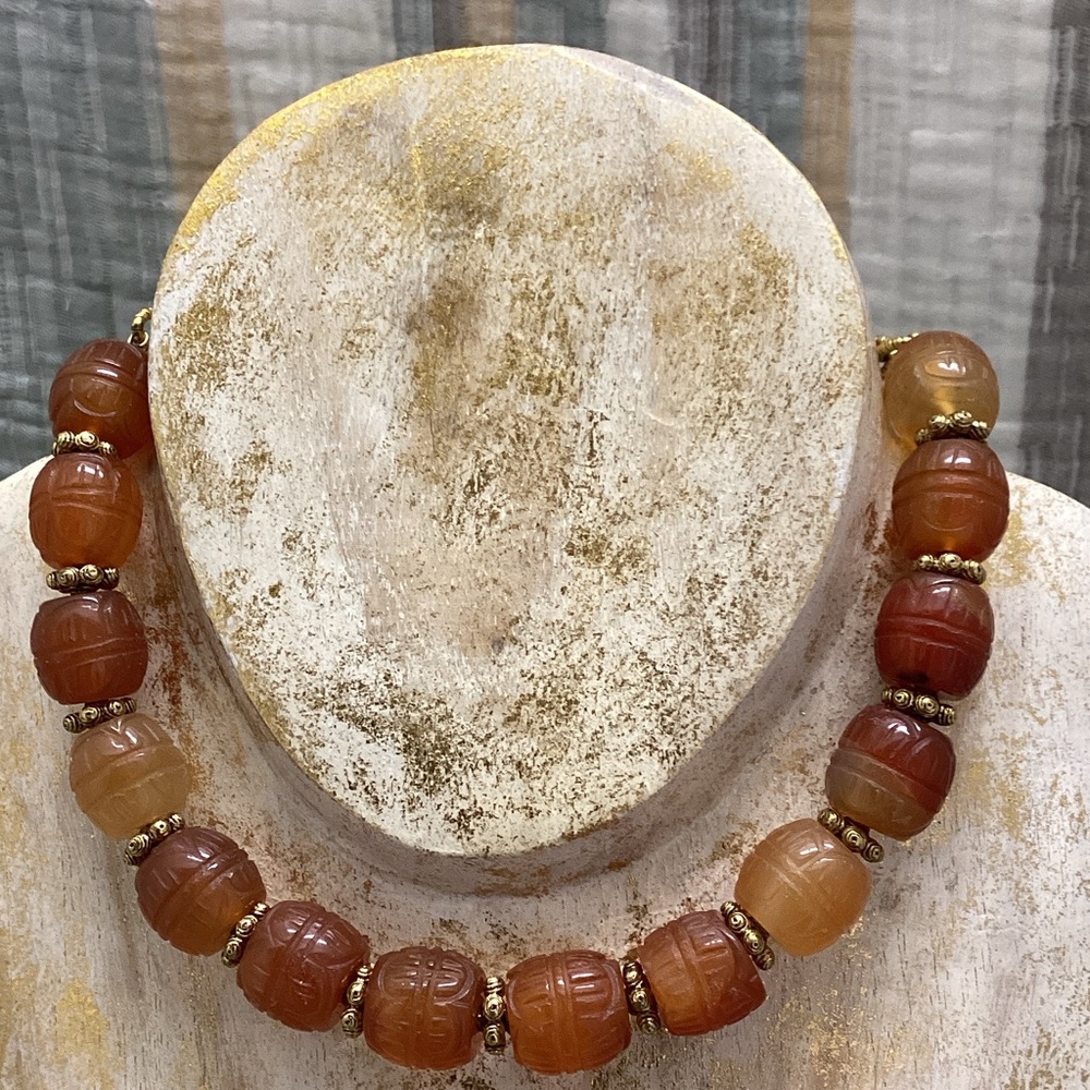 Carolee vintage carved barrel shaped bead necklace Gold tone Signed boho earthy